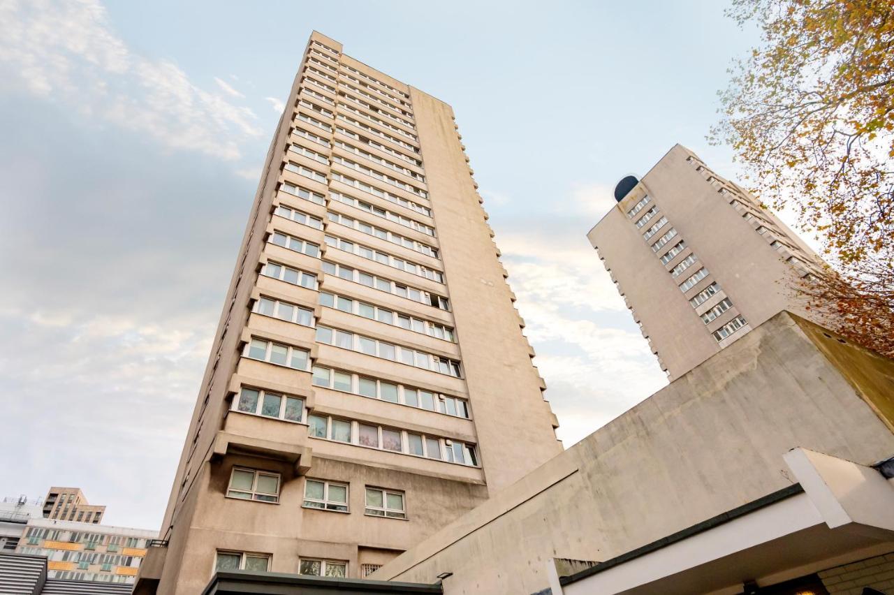 Lovely 4 Bedroom Flat In Wandsworth- Londres Exterior foto